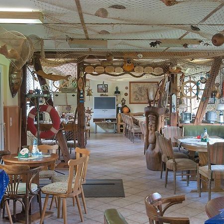 Gross Banzelvitz Familienzimmer Mit Gemeinschaftsbad מראה חיצוני תמונה